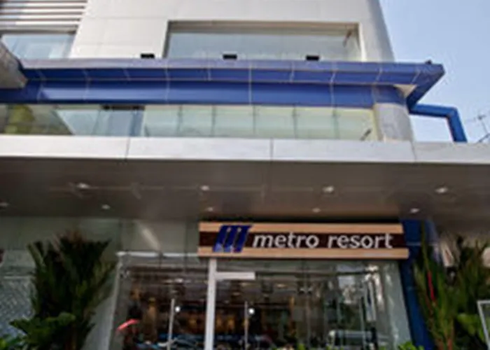 Metro Pratunam